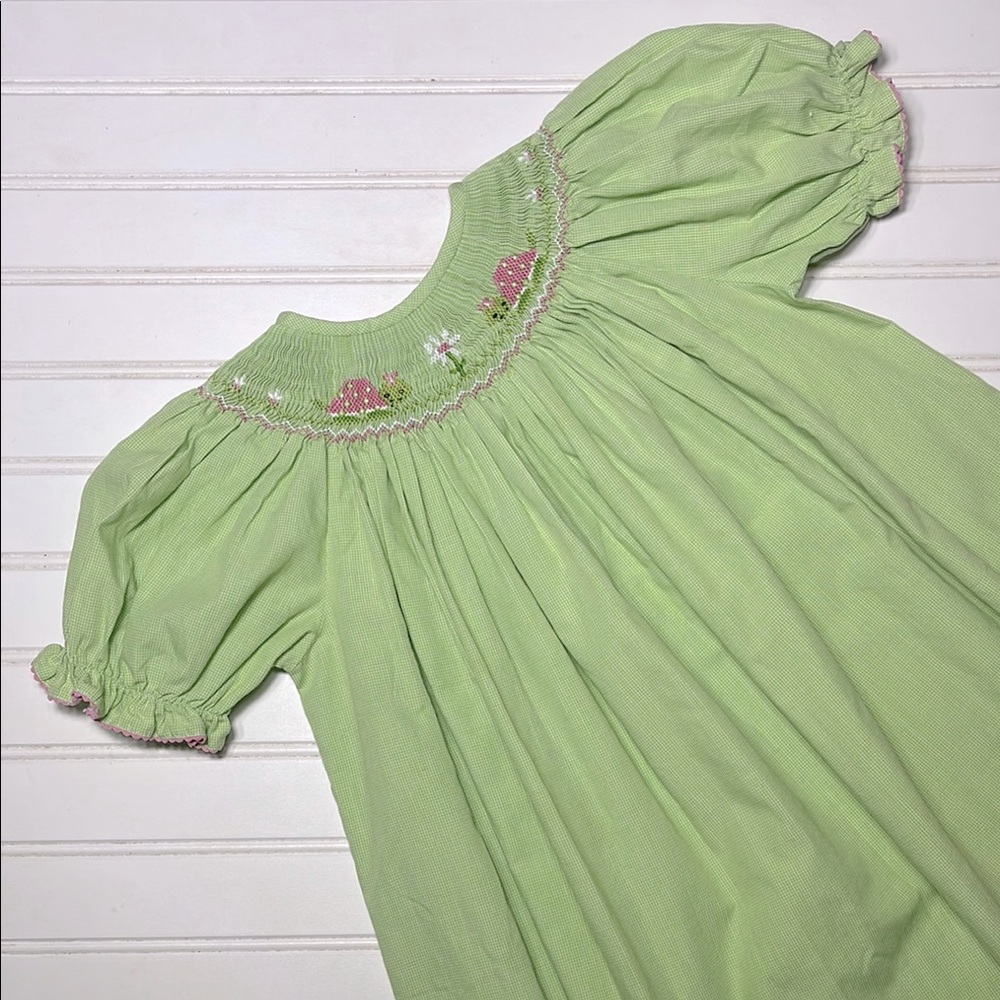 AMANDA REMEMBERED EUC Smocked Turtle Dress